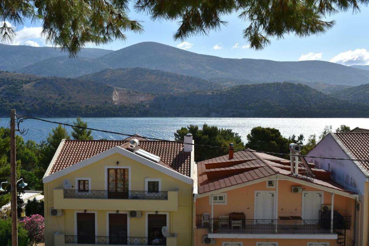 Apartamento The Pine Flat Argostoli  Exterior foto